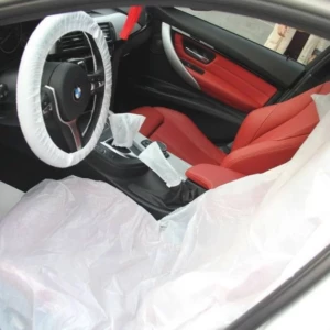 Kit protection intérieur de véhicule jetable